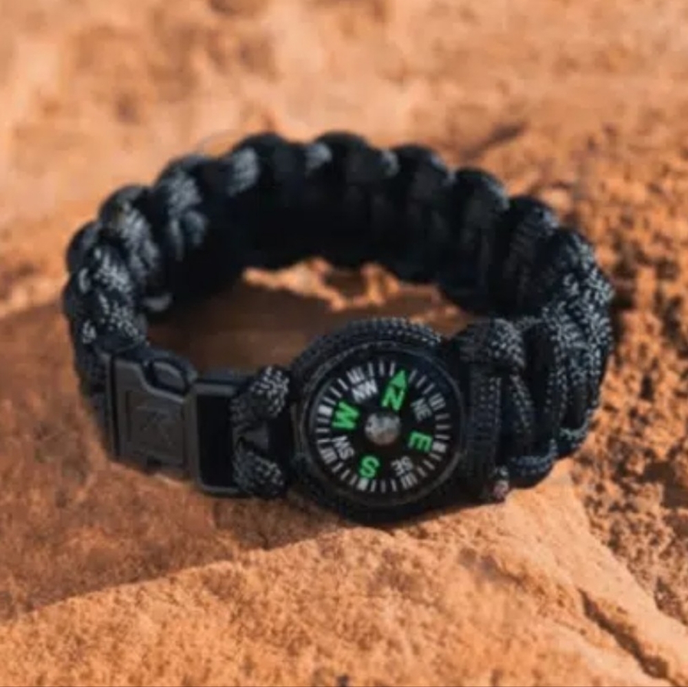 NEW Paracord Compass Bracelet